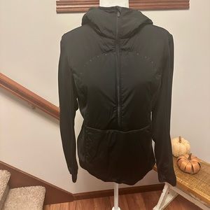 Lululemon Run for Cold Pullover